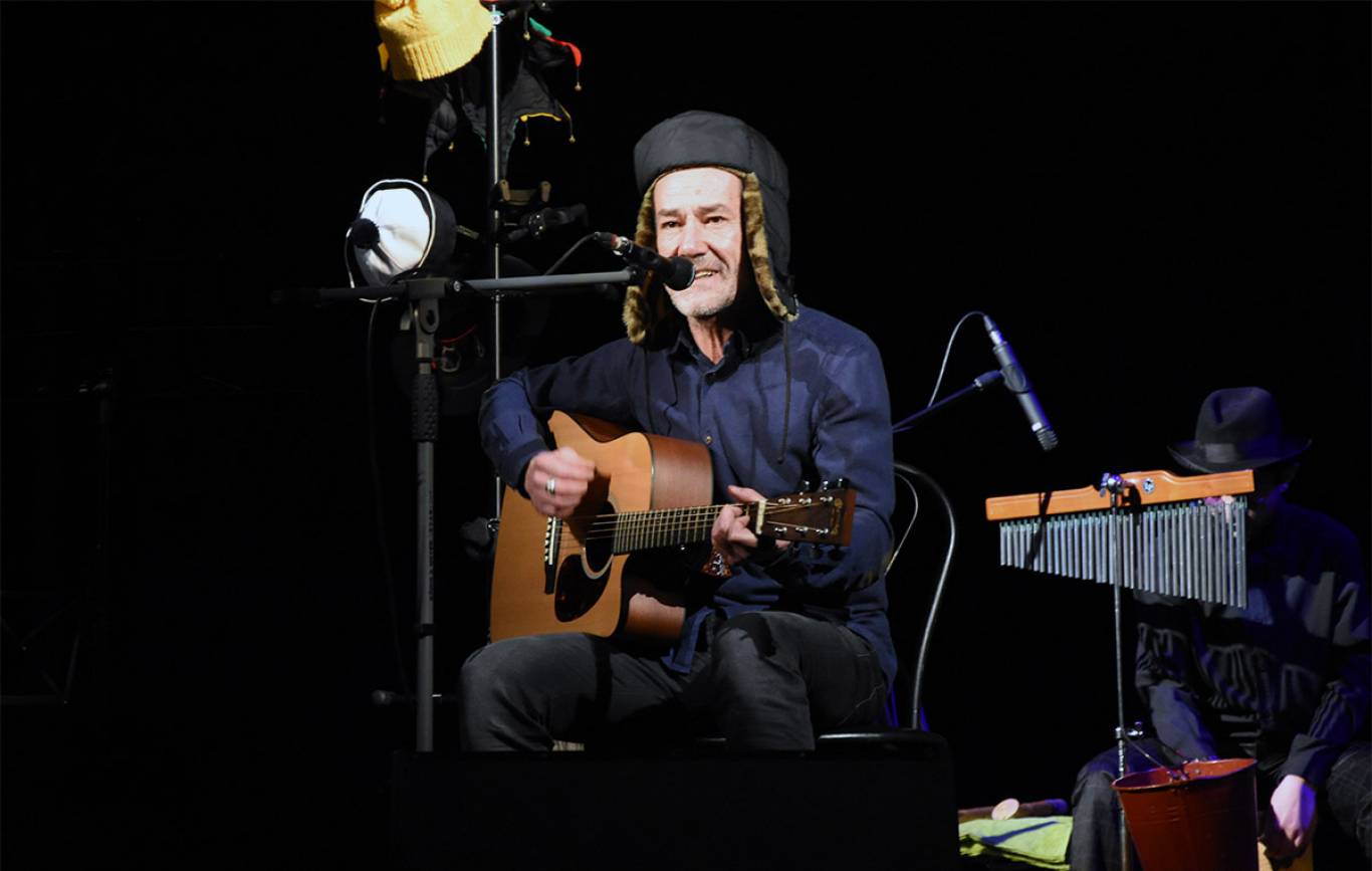 Концерт-квартирник Алексей Горбунов и группа «Грусть Пилота»