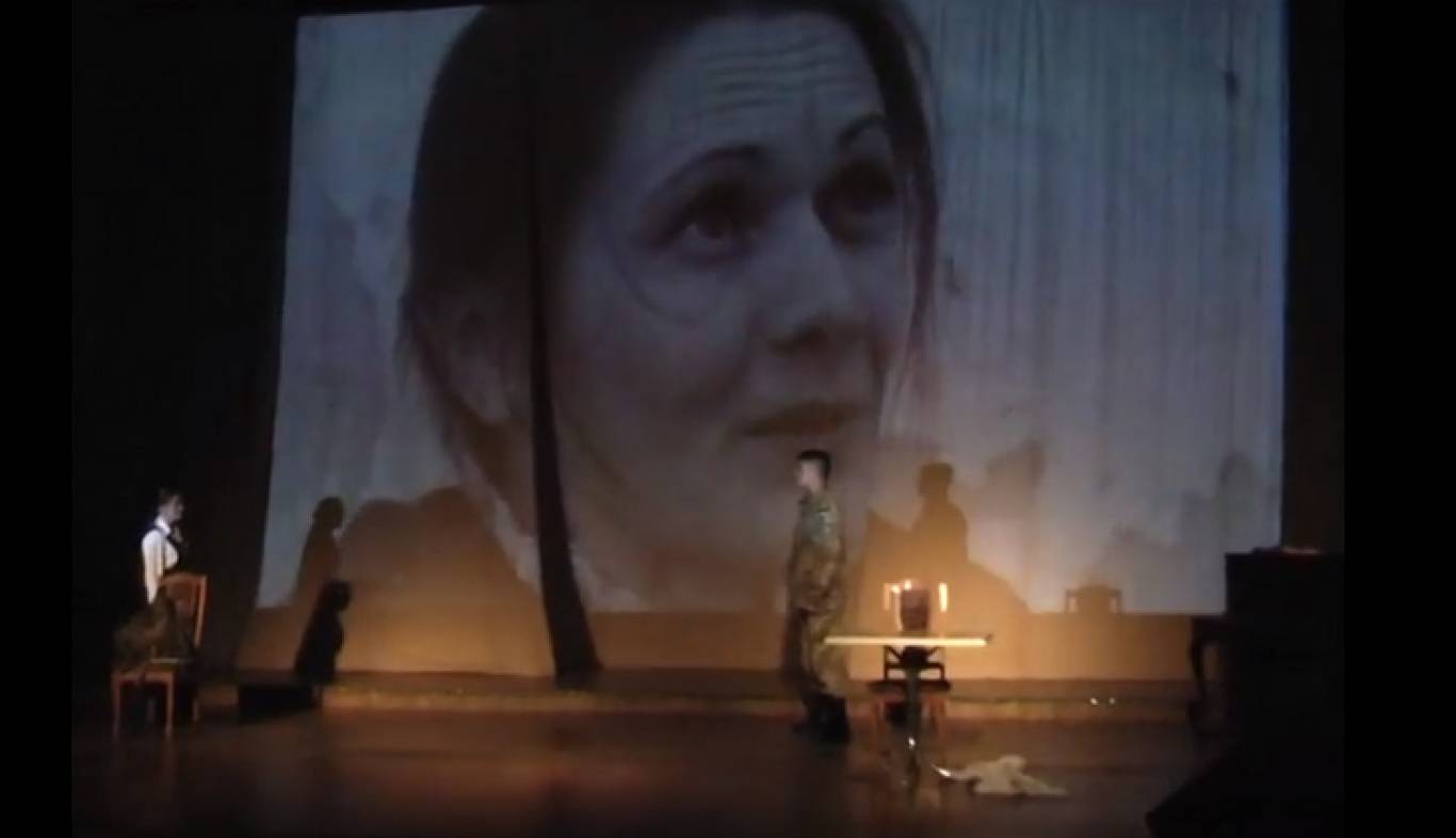 Крути. В мої сни прийшла війна