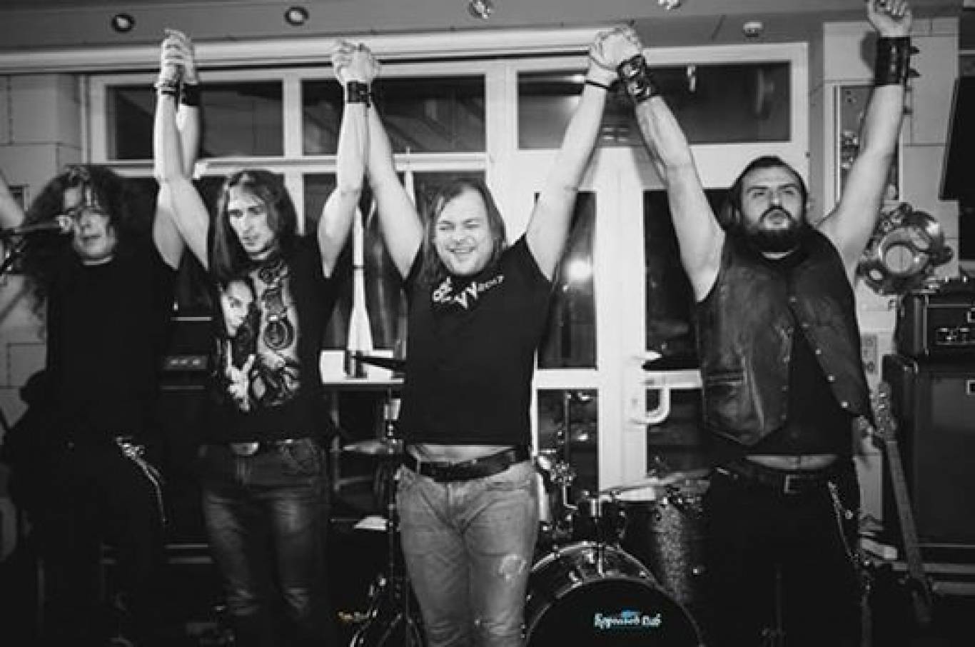 День влюблённых. Поздравляет Иван Ворон