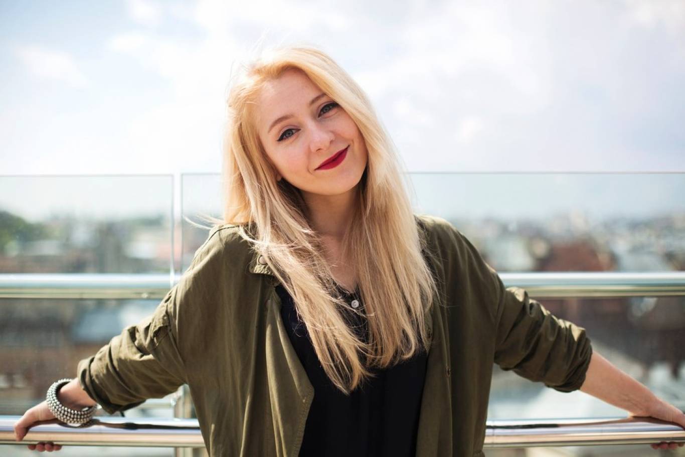 Vivienne Mort з концертом у Києві