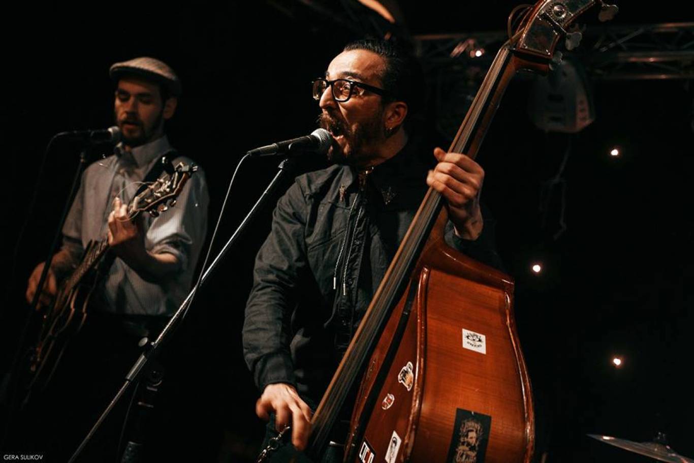 Концерт - THE HYPNOTUNEZ