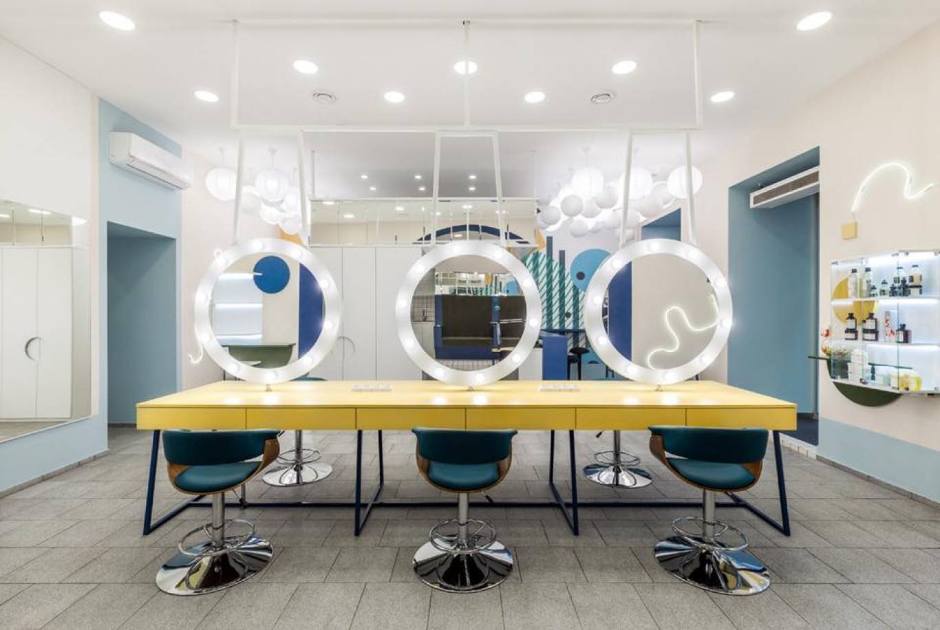 Кофейня·Салон красоты. Place by Fusion