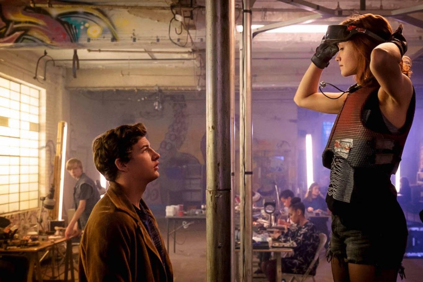 Первому игроку приготовиться: фантастический боевик