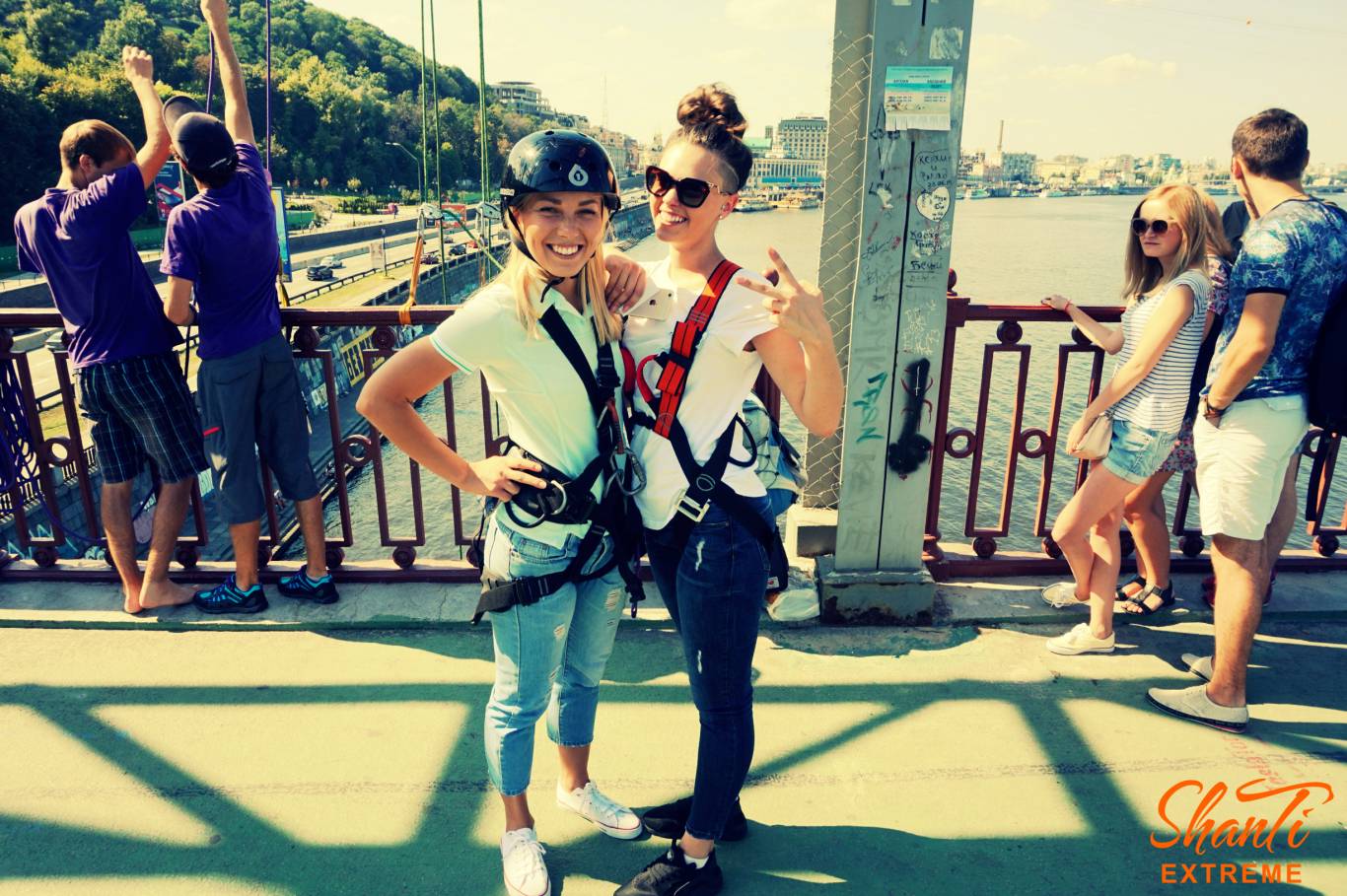 Прыжки с моста в Киеве