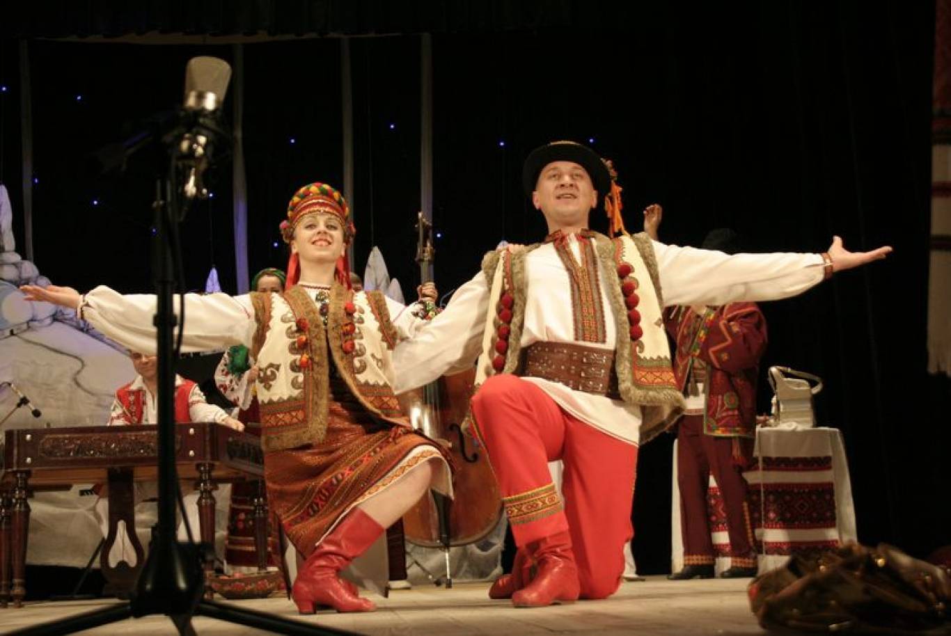 Концертна програма ансамблю «Візерунок»