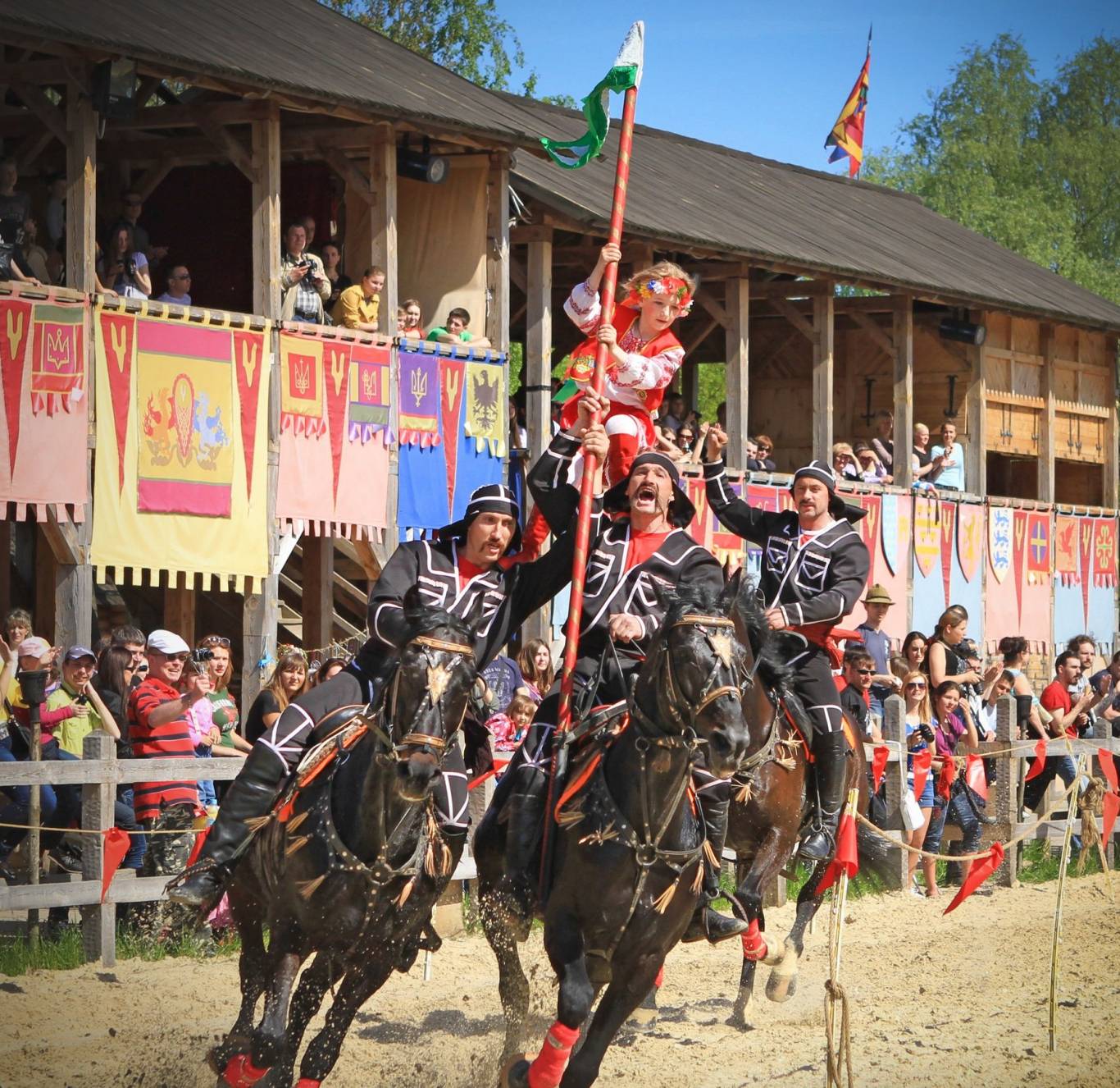 Фестиваль кінно-трюкового мистецтва «Кентаври»