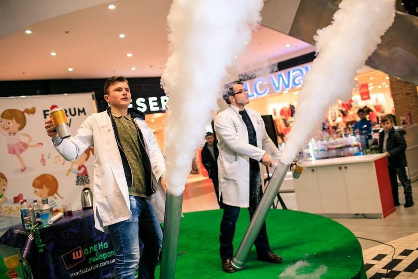 Захоплююче наукове шоу від Шаленої лабораторії