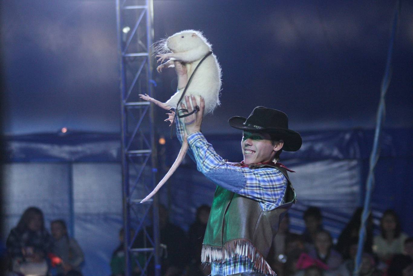 Цирк Рів'єра Fantastics Dreams у Хмельницькому