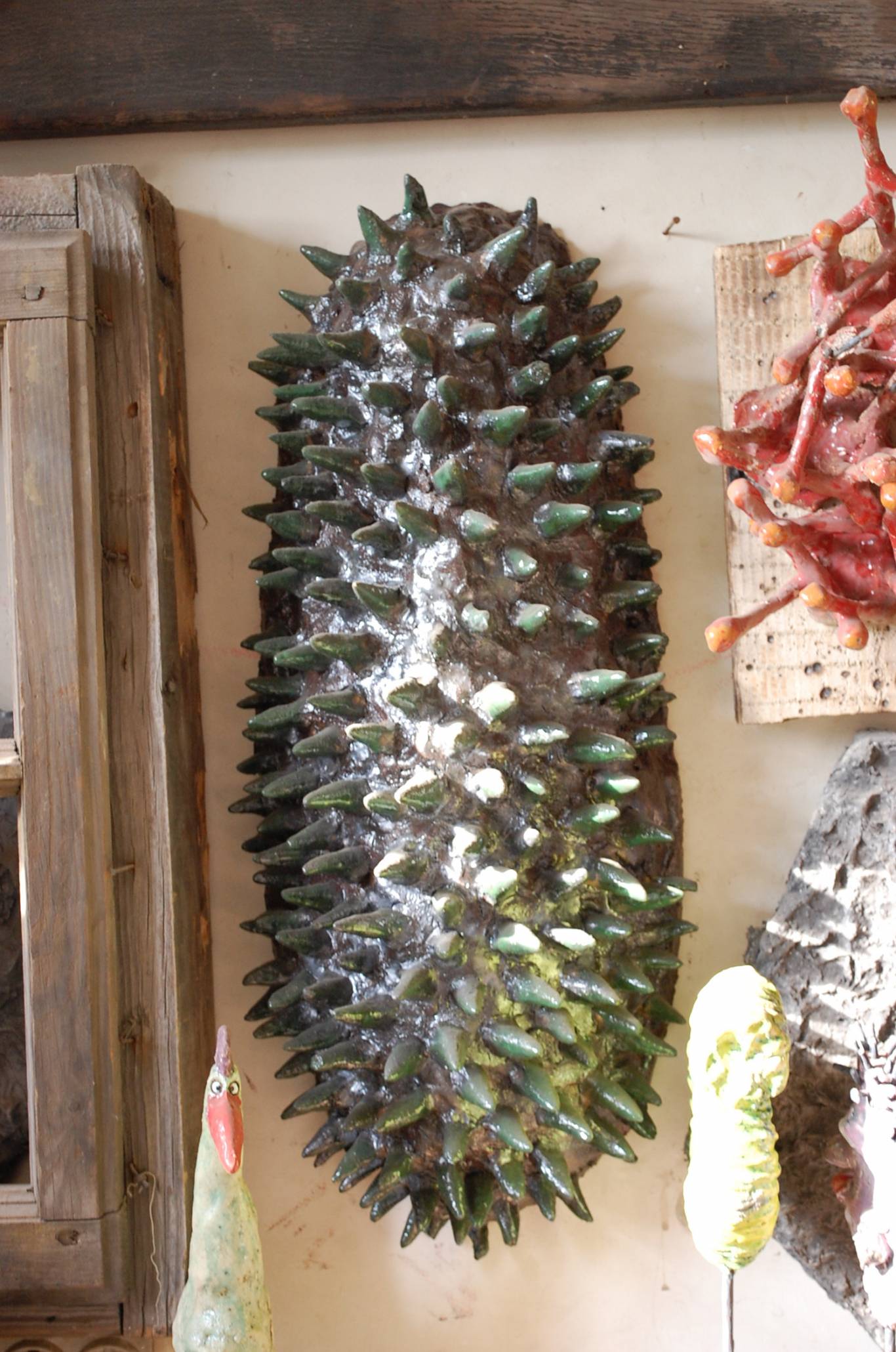 Роботи з металу, кераміки та дерева показують у «Бункермузі»