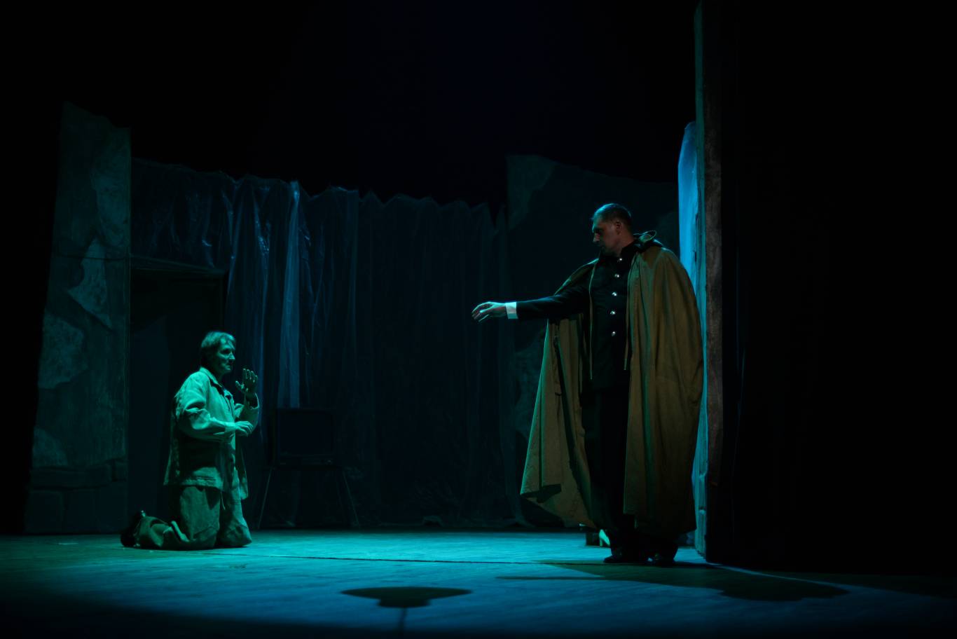 Спектакль «Счастье рядом»