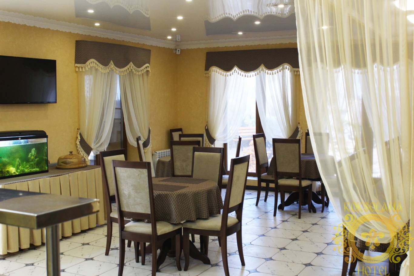 Отель "Роксолана"