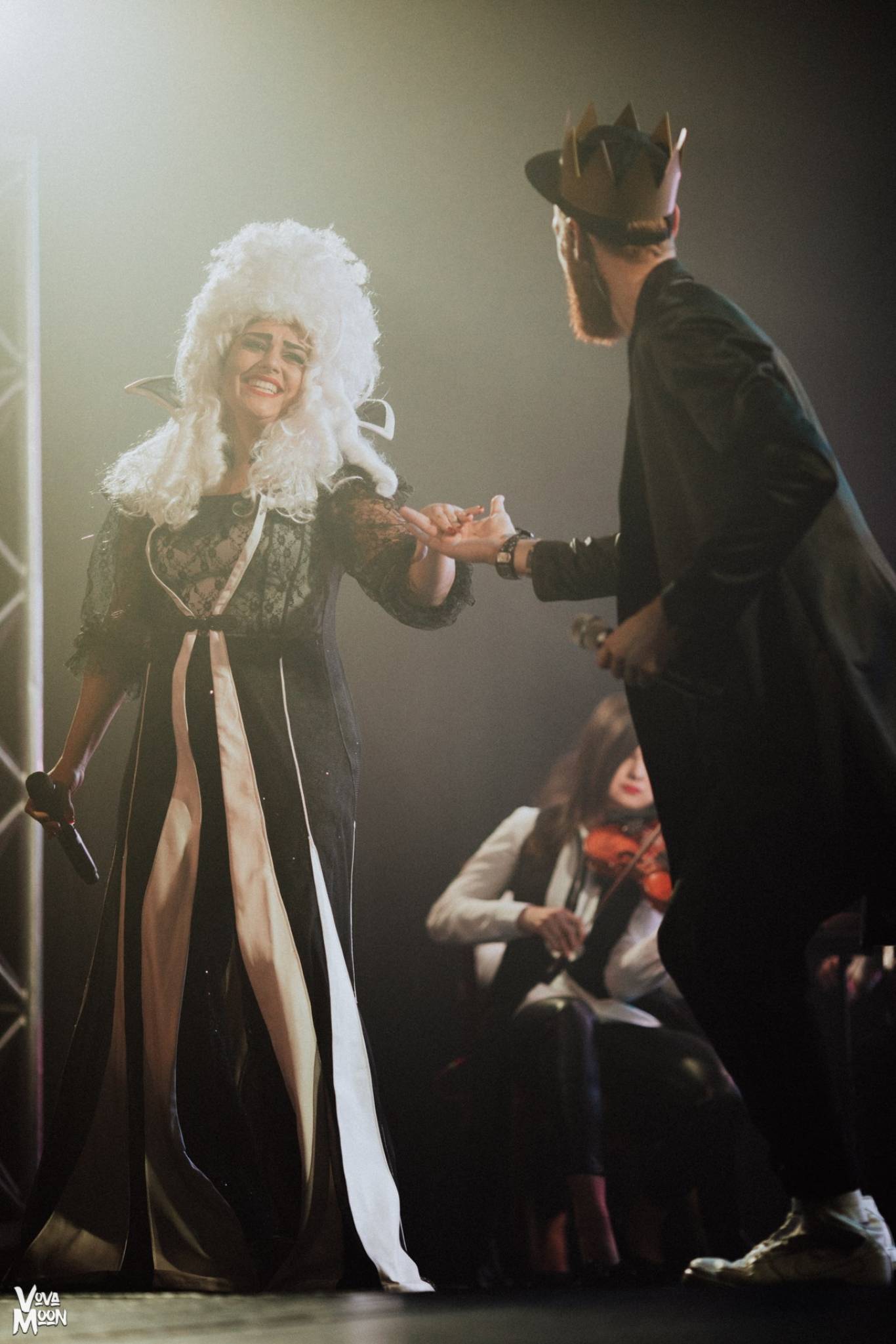 АССІЯ АХАТ з вражаючим шоу «Love is» 16 квітня у Вінниці!