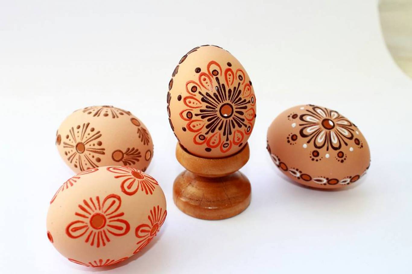 Арт-курс "Писанкове мереживо"