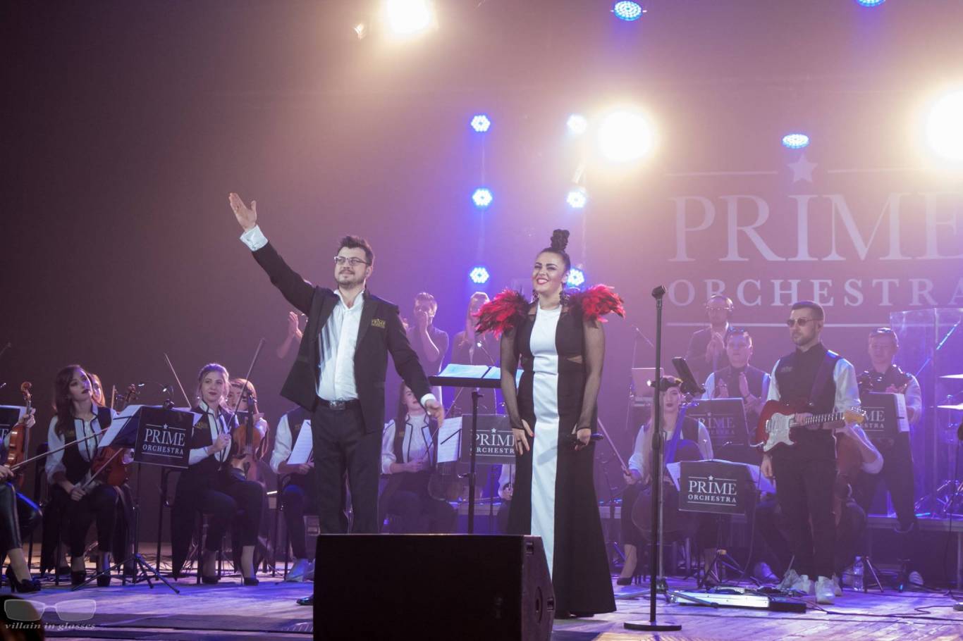 АССІЯ АХАТ з вражаючим шоу «Love is» 16 квітня у Вінниці!