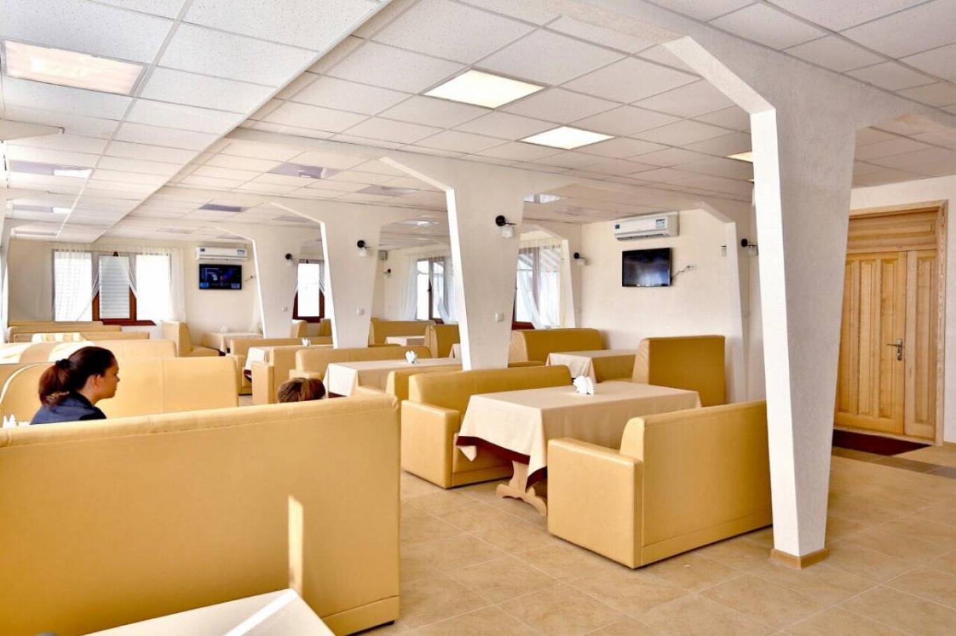 Отдых у моря в отеле «Кристалл»