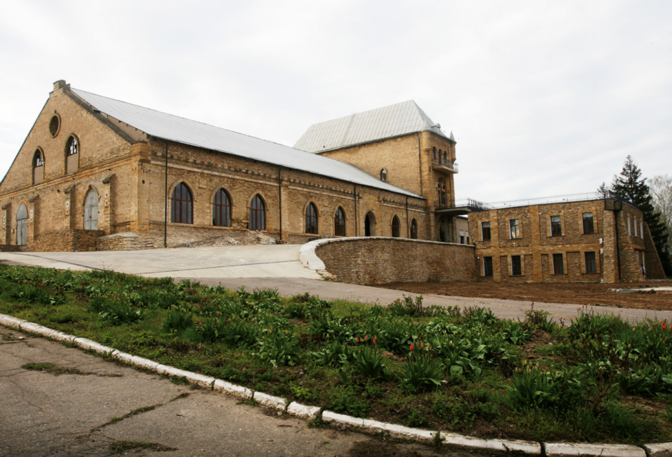 Тур «Долина тюльпанов и Аскания-Нова»