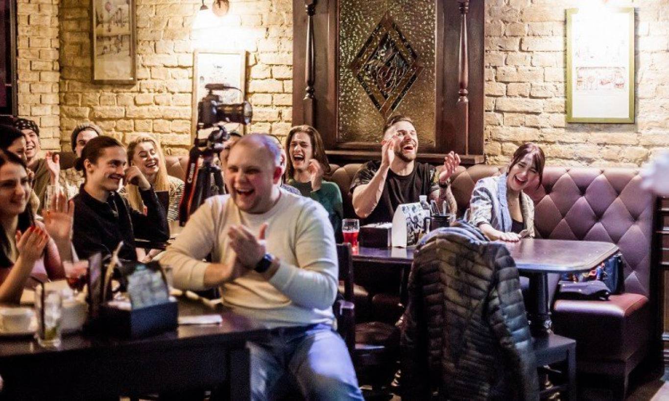 Шоу комедийной импровизации Improv Live Show