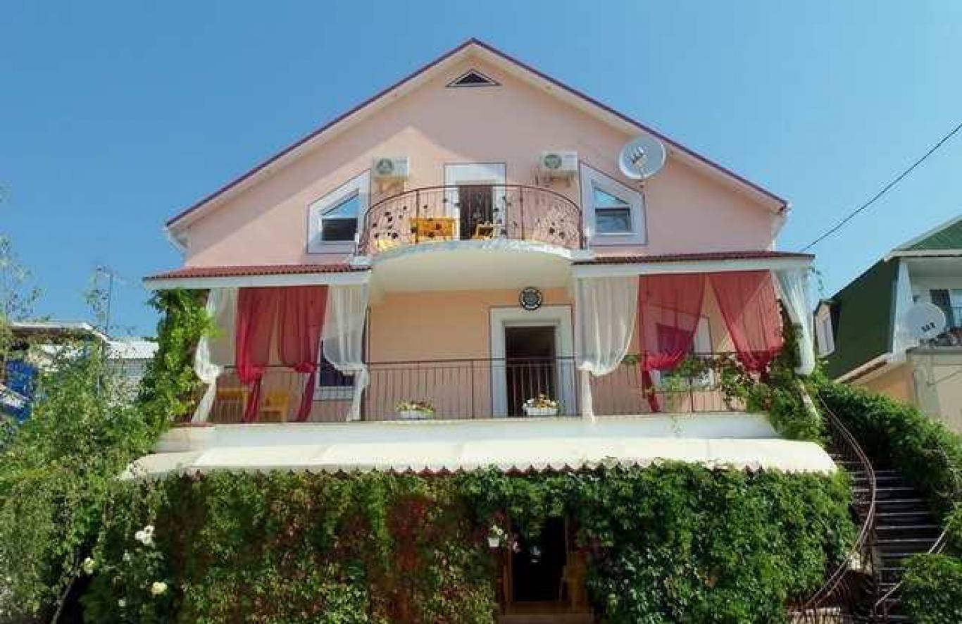 “Вилла Александра”