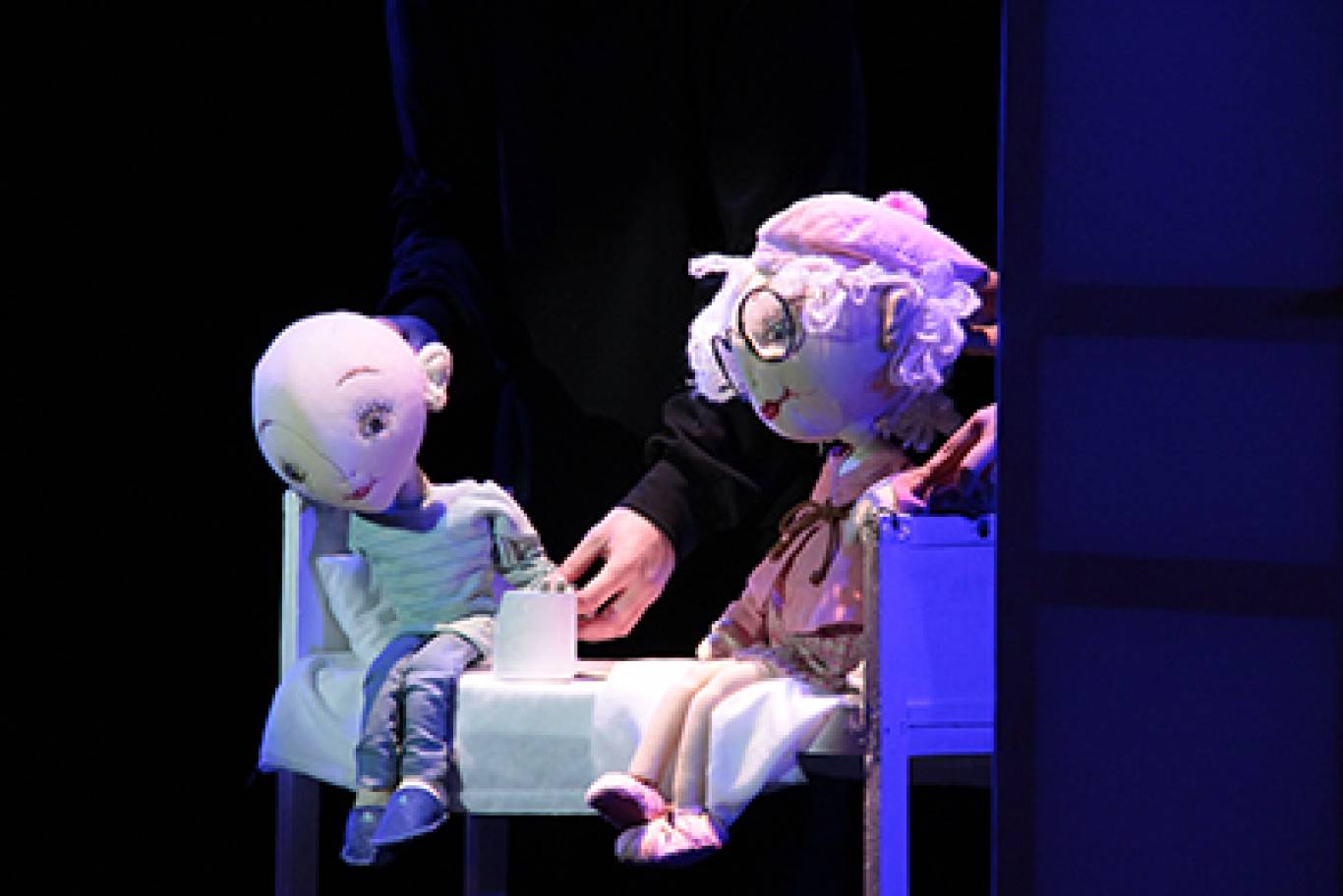 Кукольный спектакль «Оскар и розовая дама»