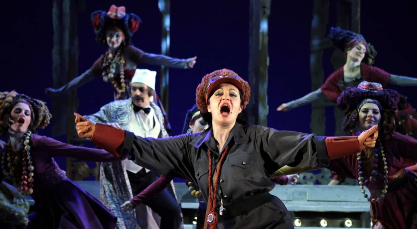 Мюзикл «Ханум»