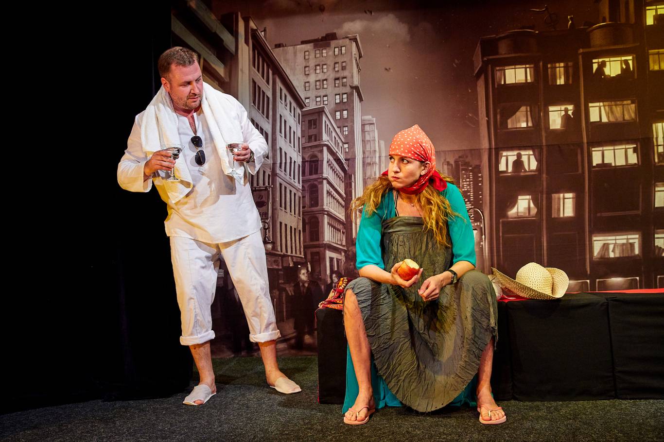 Чорний Квадрат «Секс на пляжі - не тільки коктейль»