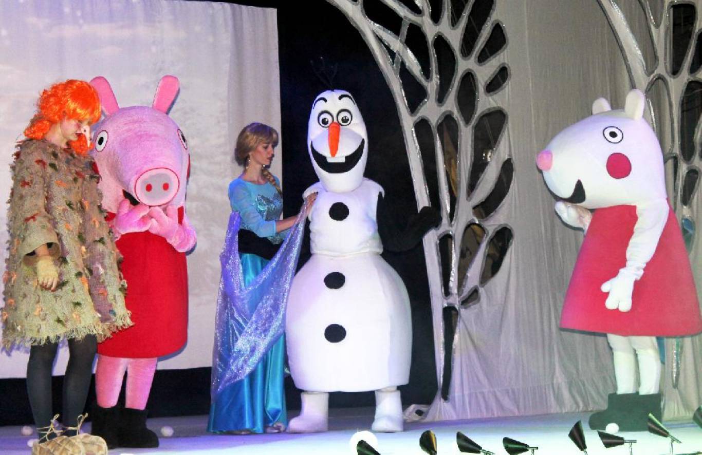 Пригоди у крижаному королівстві. Ростові ляльки