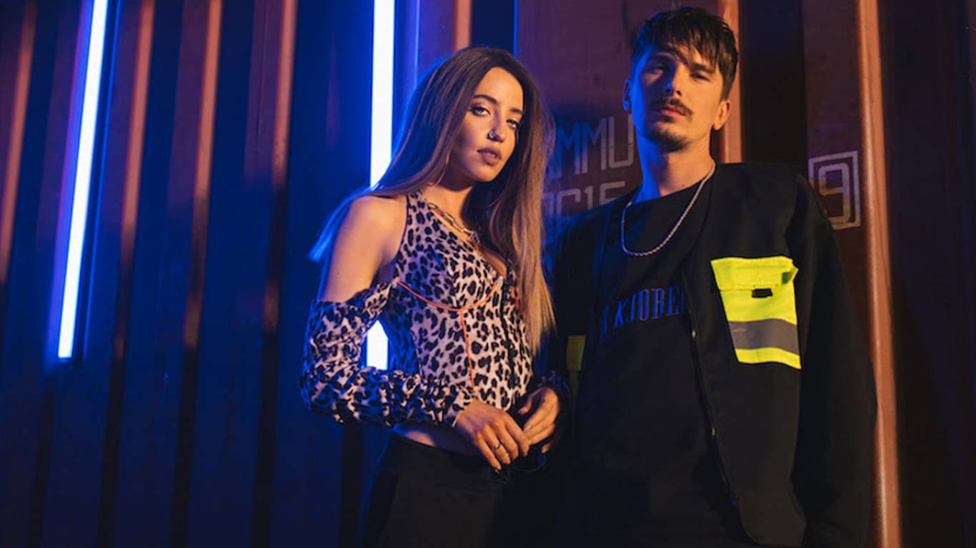 Время и Стекло у Хмельницькому