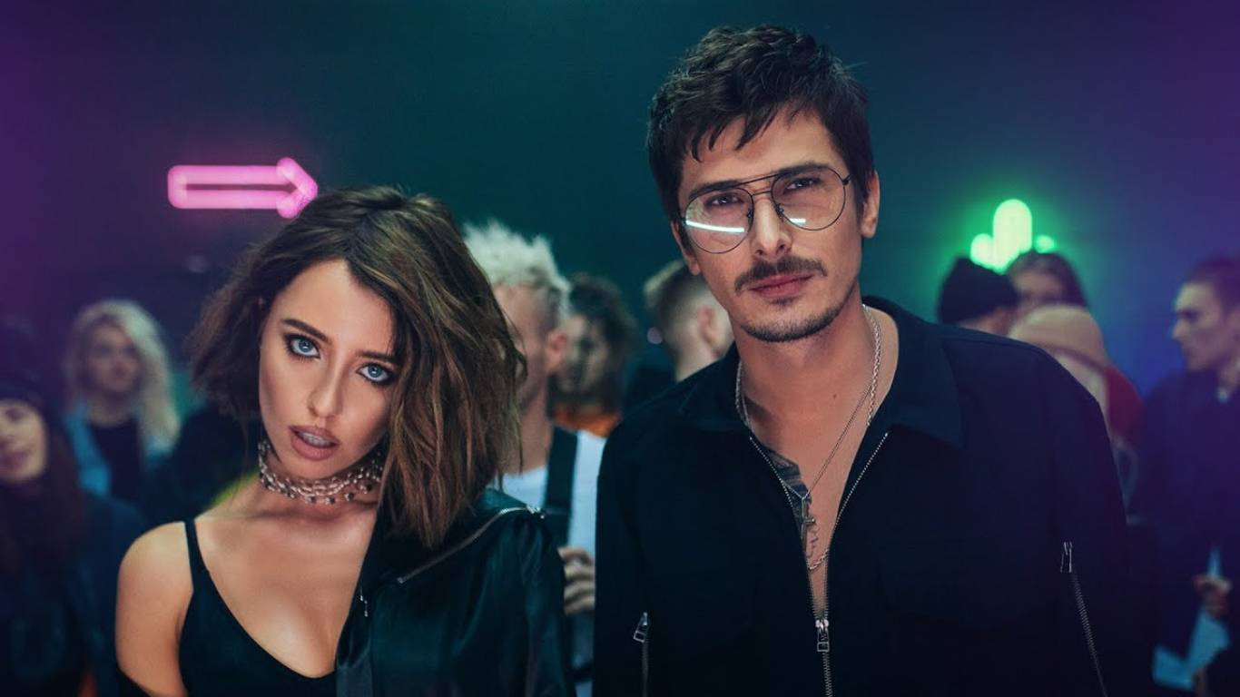 Время и Стекло у Хмельницькому