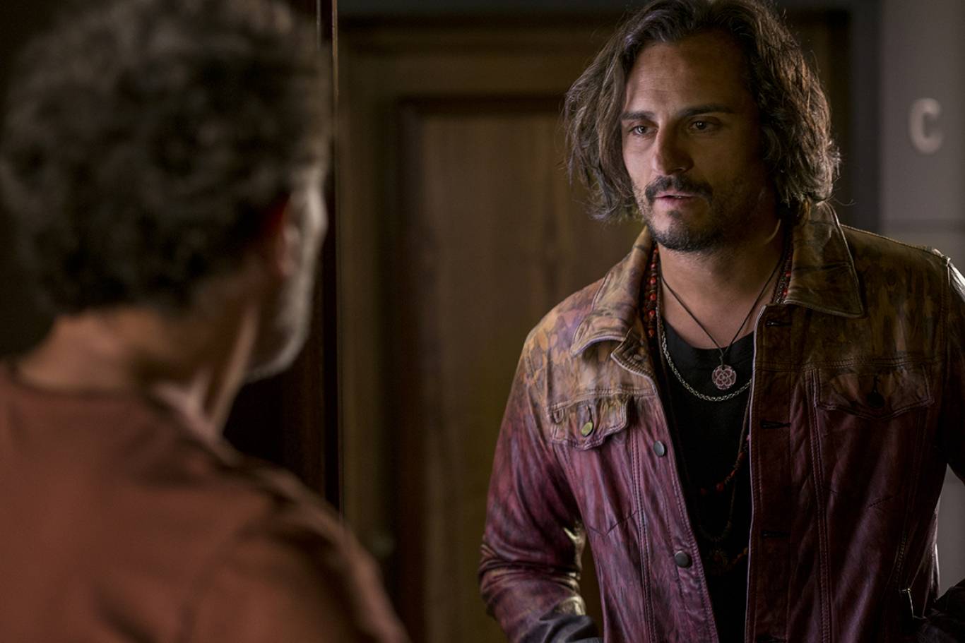 Драма Боль и слава