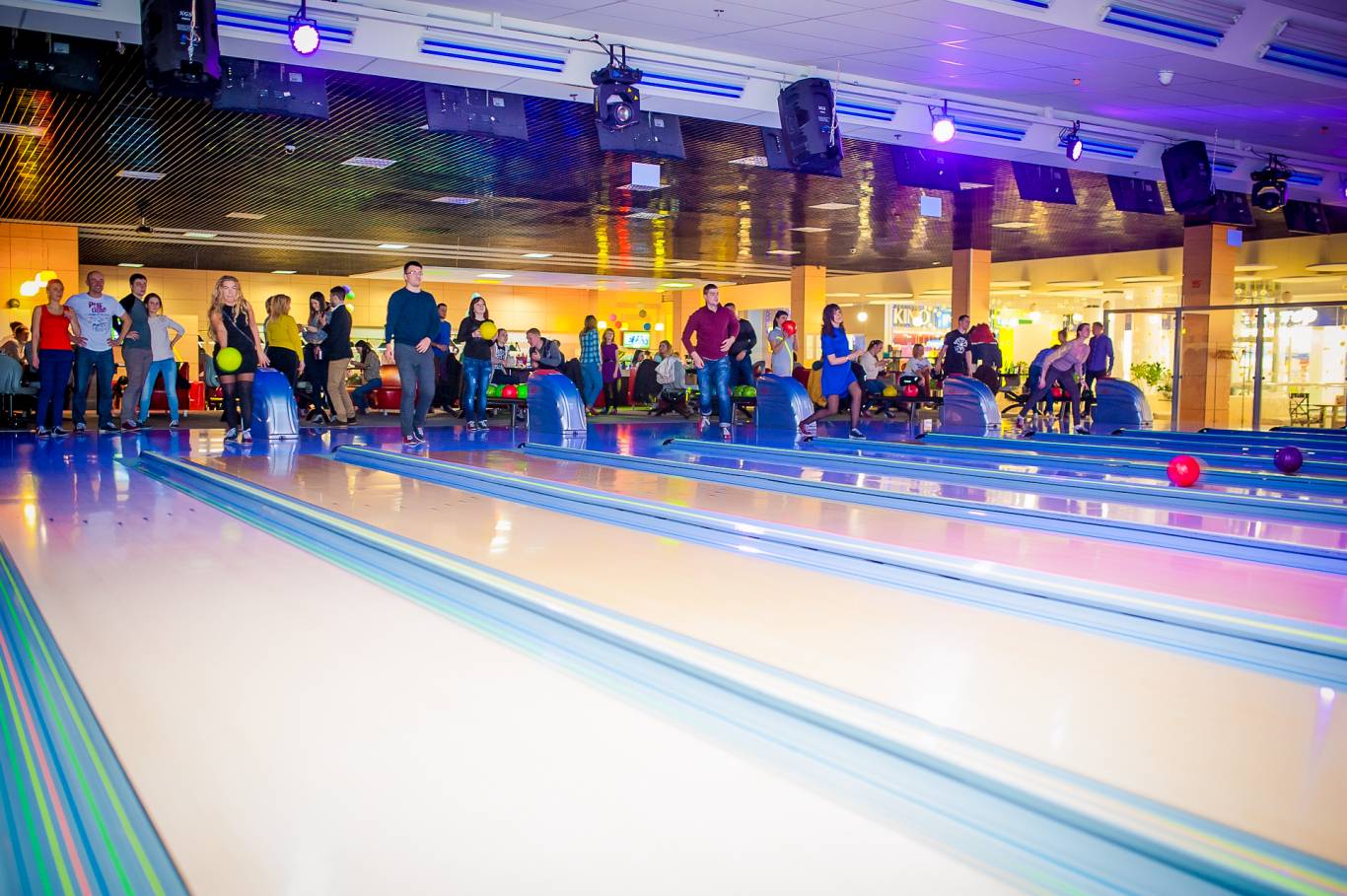 Взрослые корпоративы в Papashon Сити Центр