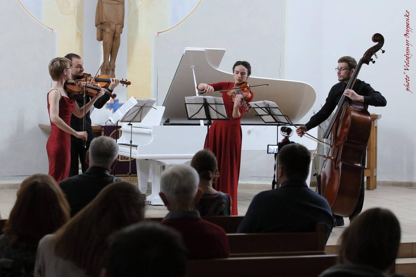 FOLK IMPRESSIONS - Концерт