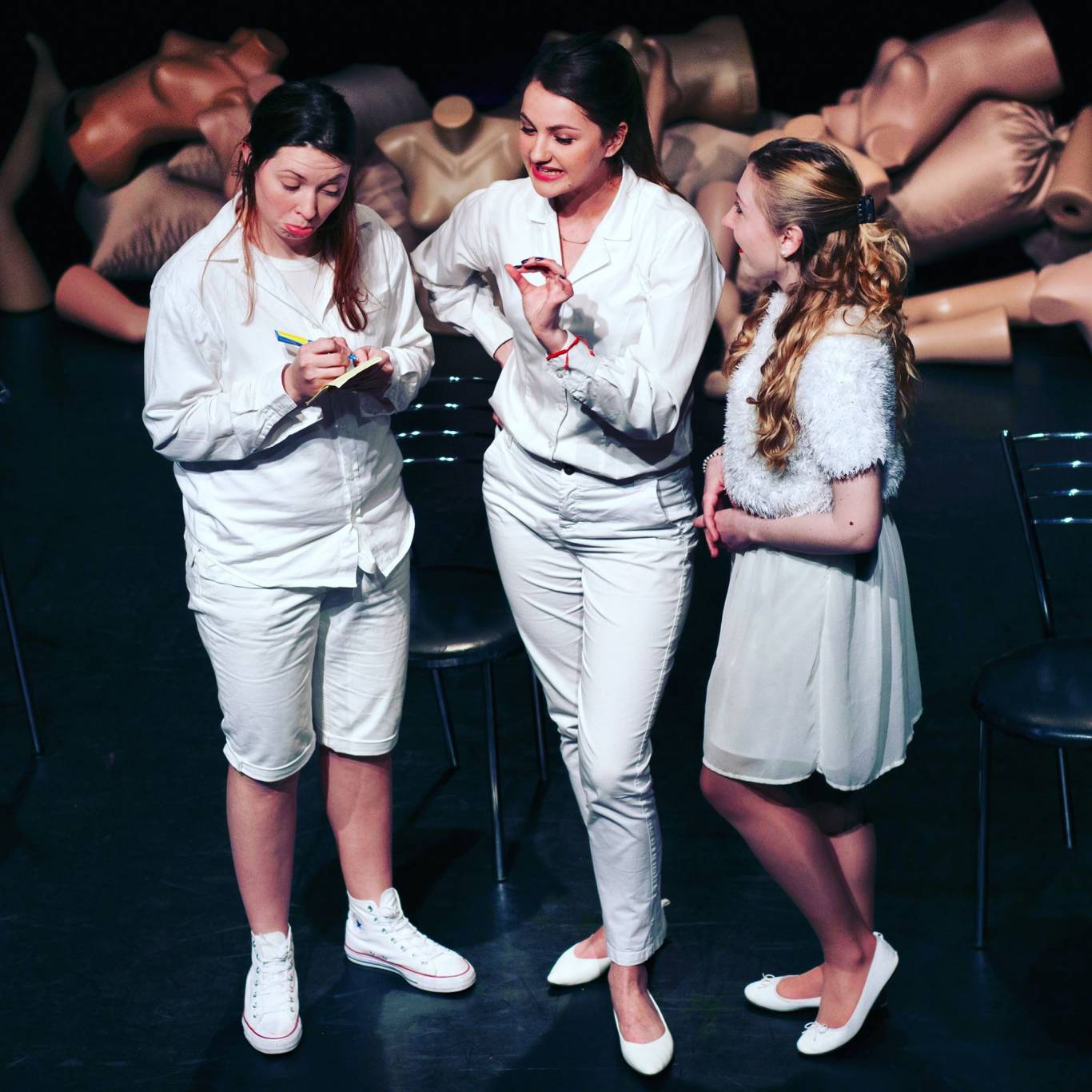 Дикий театр: Бути знизу