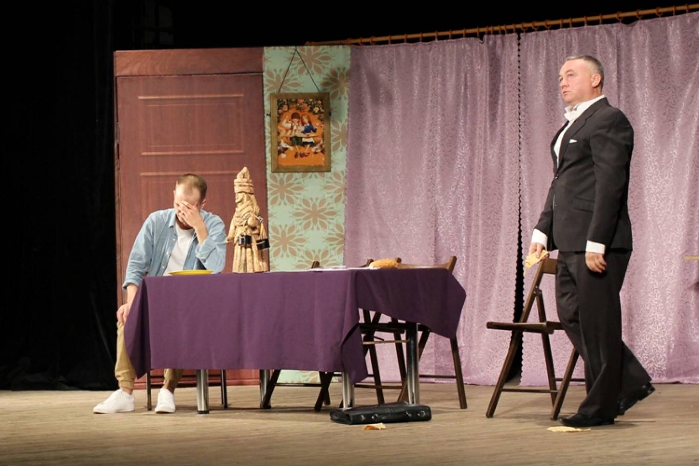 Спектакль «Секс по закону или Не забудьте расписаться»