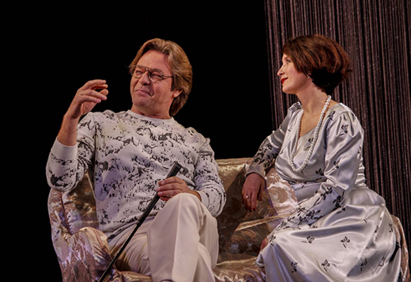 Спектакль «В этом доме всё возможно»