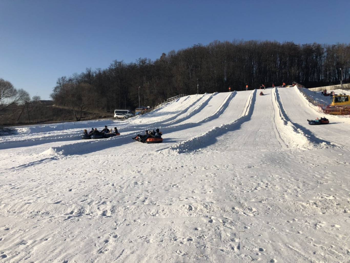 Відпочинок у тюбінговому парку Vinny Land