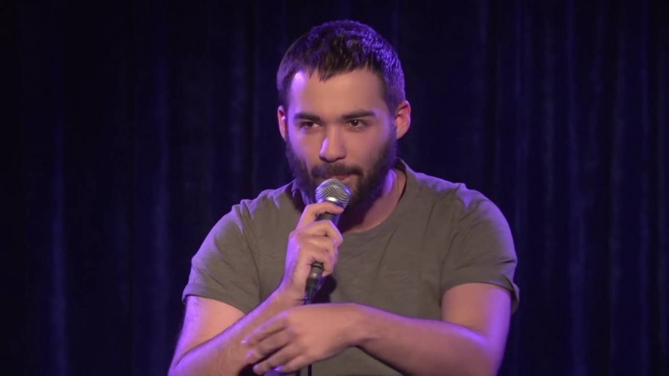 Оганесян стендап. Комик гарик оганесян. Гарик оганисян. Гарик оганесян stand up. Комик гарик оганесян.