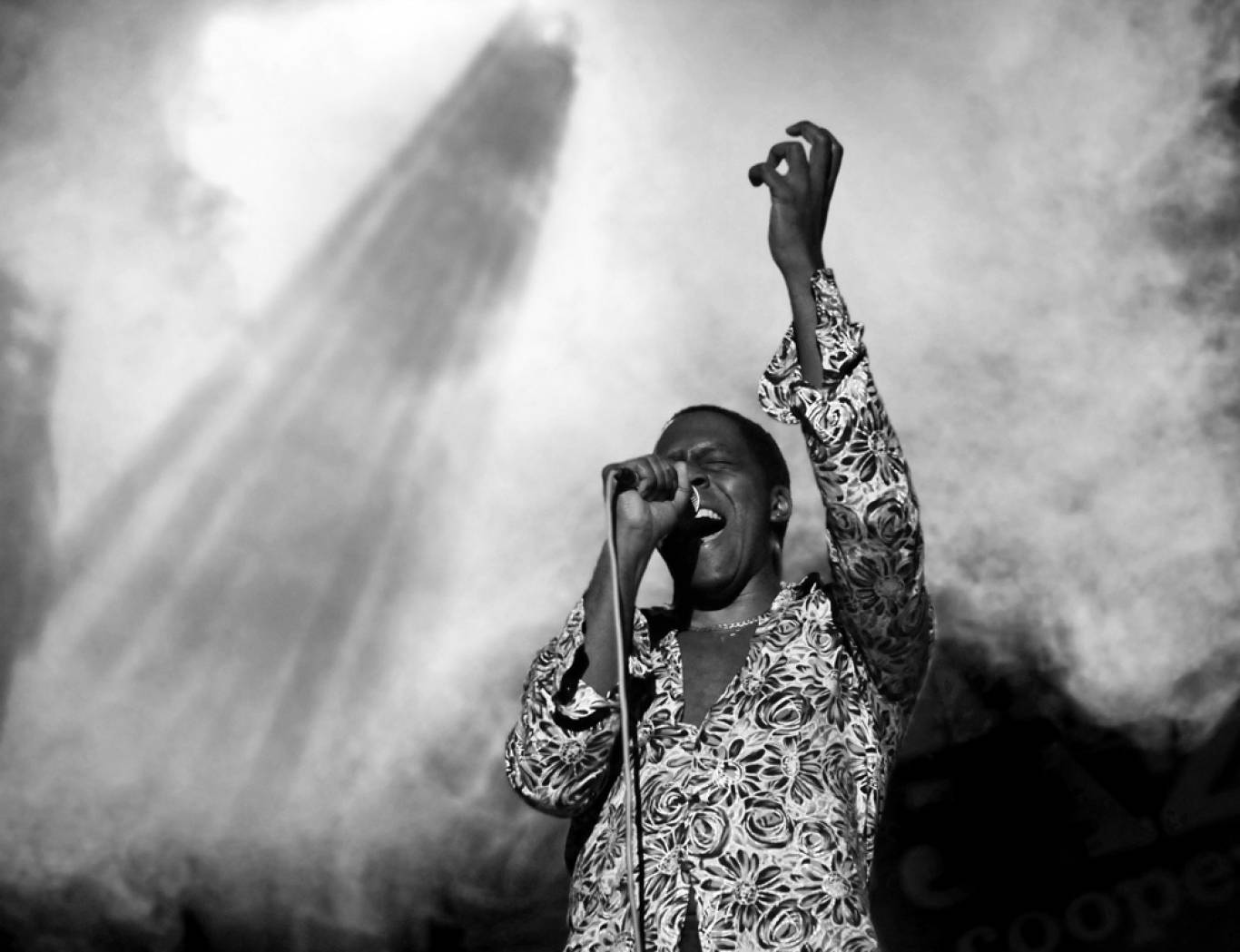 Концерт Karl Frierson та Bedroom Music