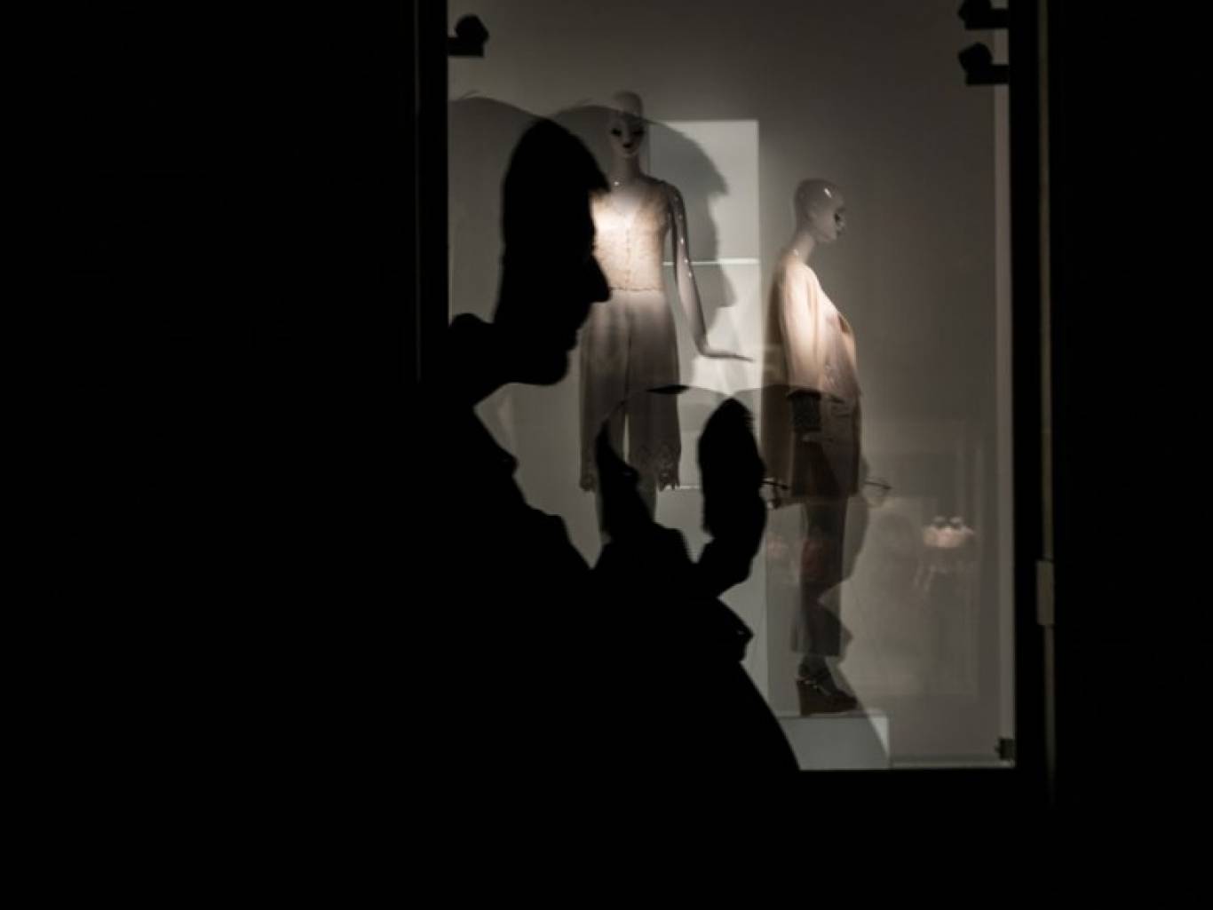 Персональная выставка «Уличная фотография и метафизика взгляда»