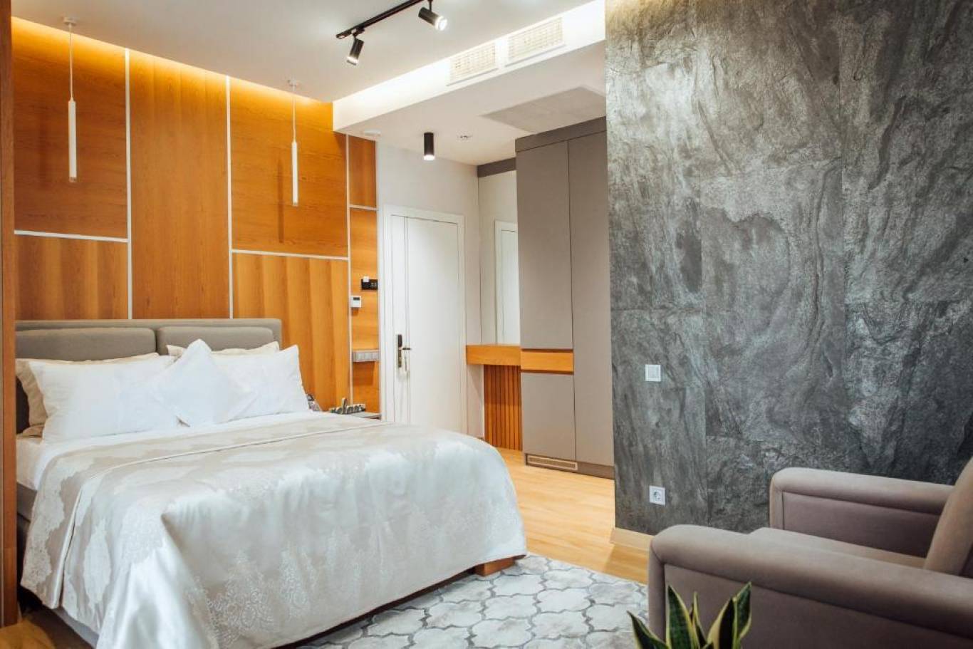 Резиденция «Alice Place» Новый комфортный отель в Одессе