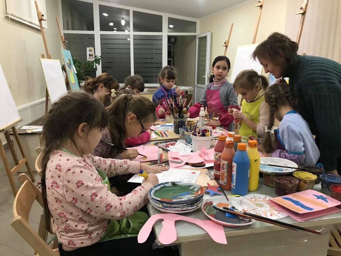 Художня студія "MPROSTIR" оголошує новий набір дітей в молодшу та старшу групи