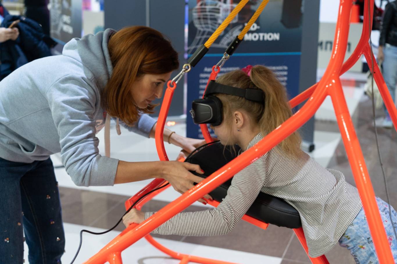 Велика інтерактивна виставка РОБОПАРК