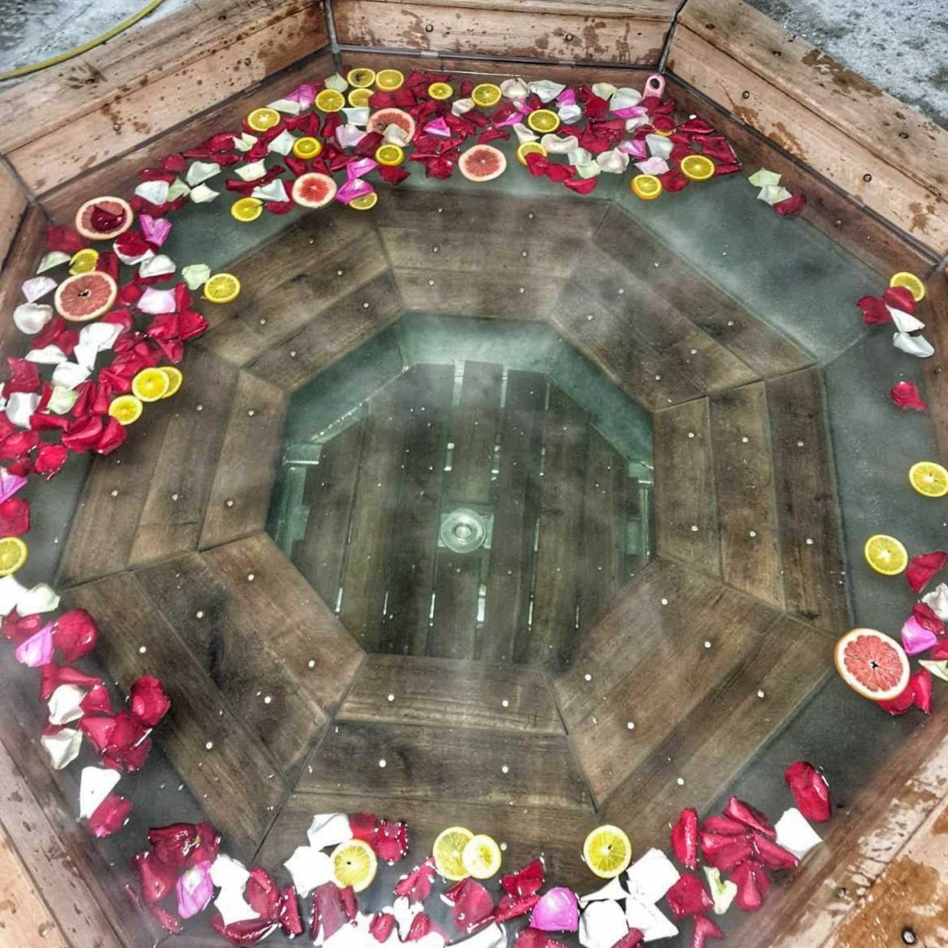 Комплекс Дача запрошує на відпочинок!