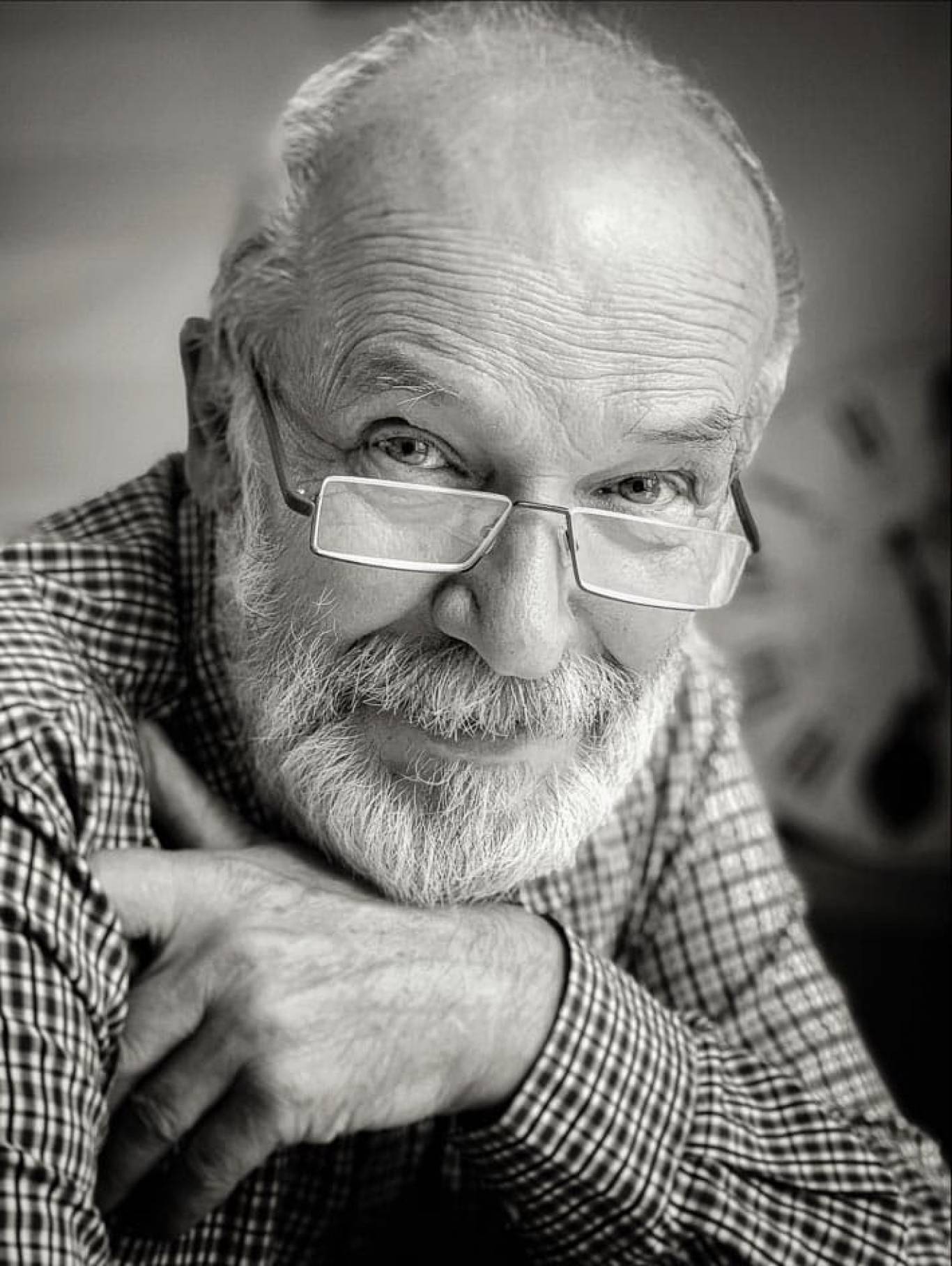 Таємниці старих цеглин - Фотовиставка Володимира Кукоренчука