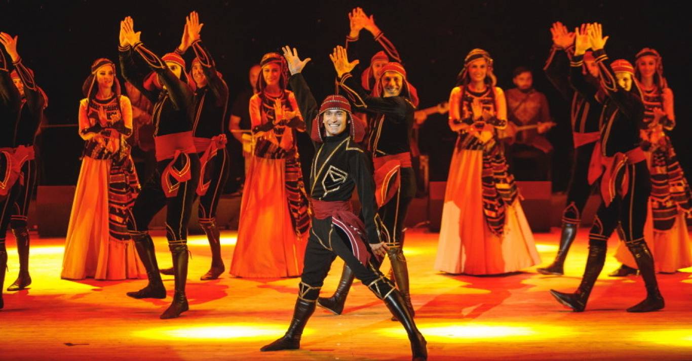 Танцювальний батл - Ансамбль ім. Вірського vs Ансамбль RUSTAVI