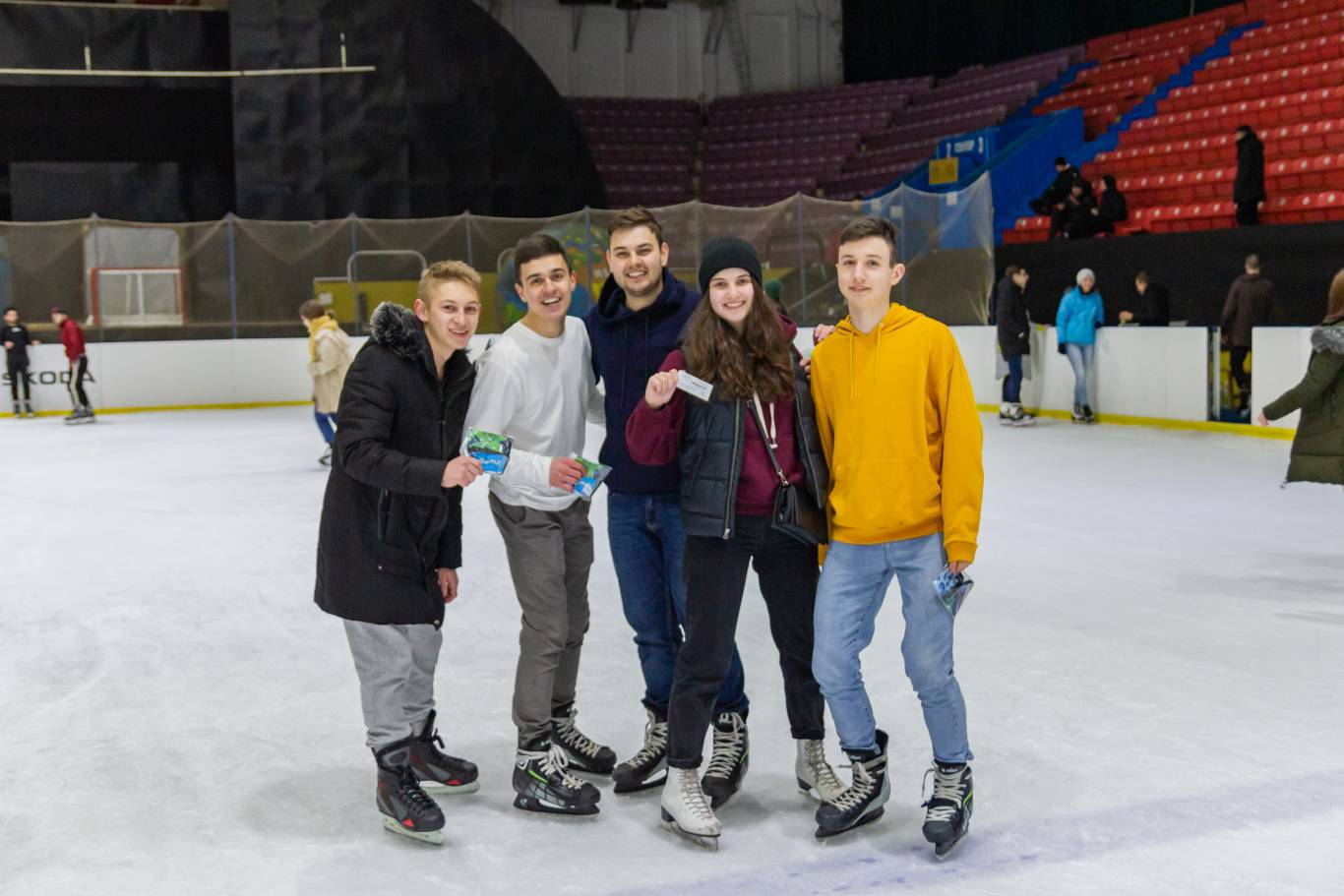 Пятничные катания во Дворце Спорта