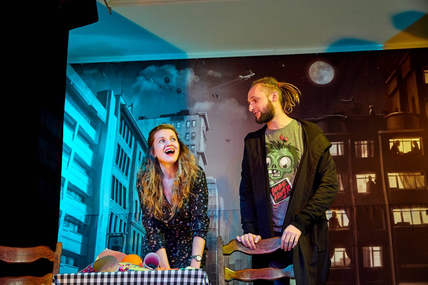 Чорний квадрат. Право на Ліво