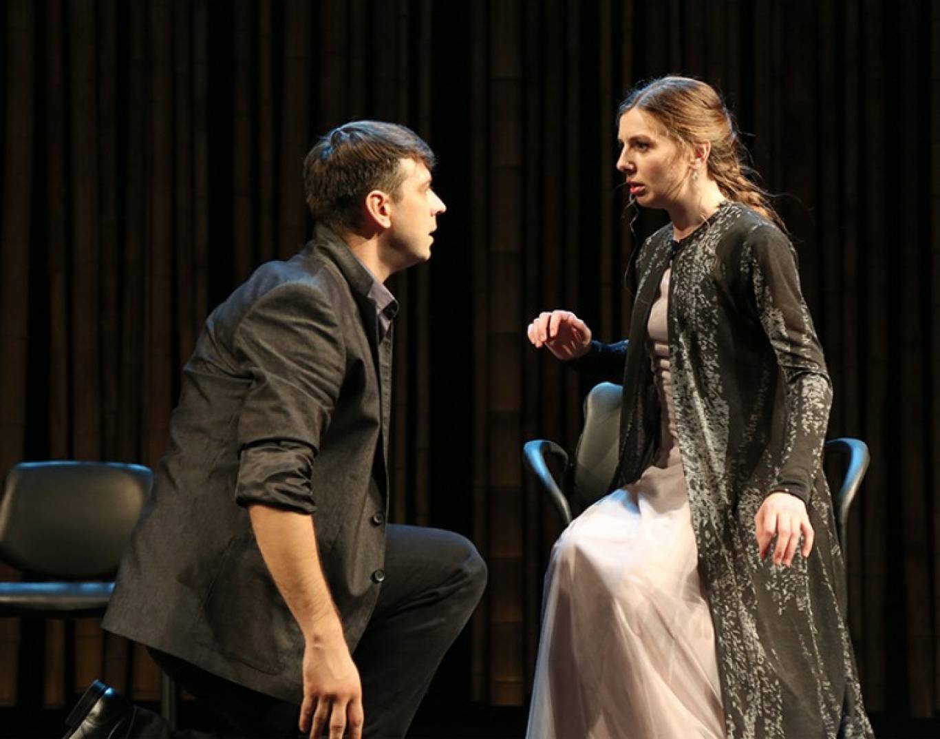 Дерева помирають стоячи