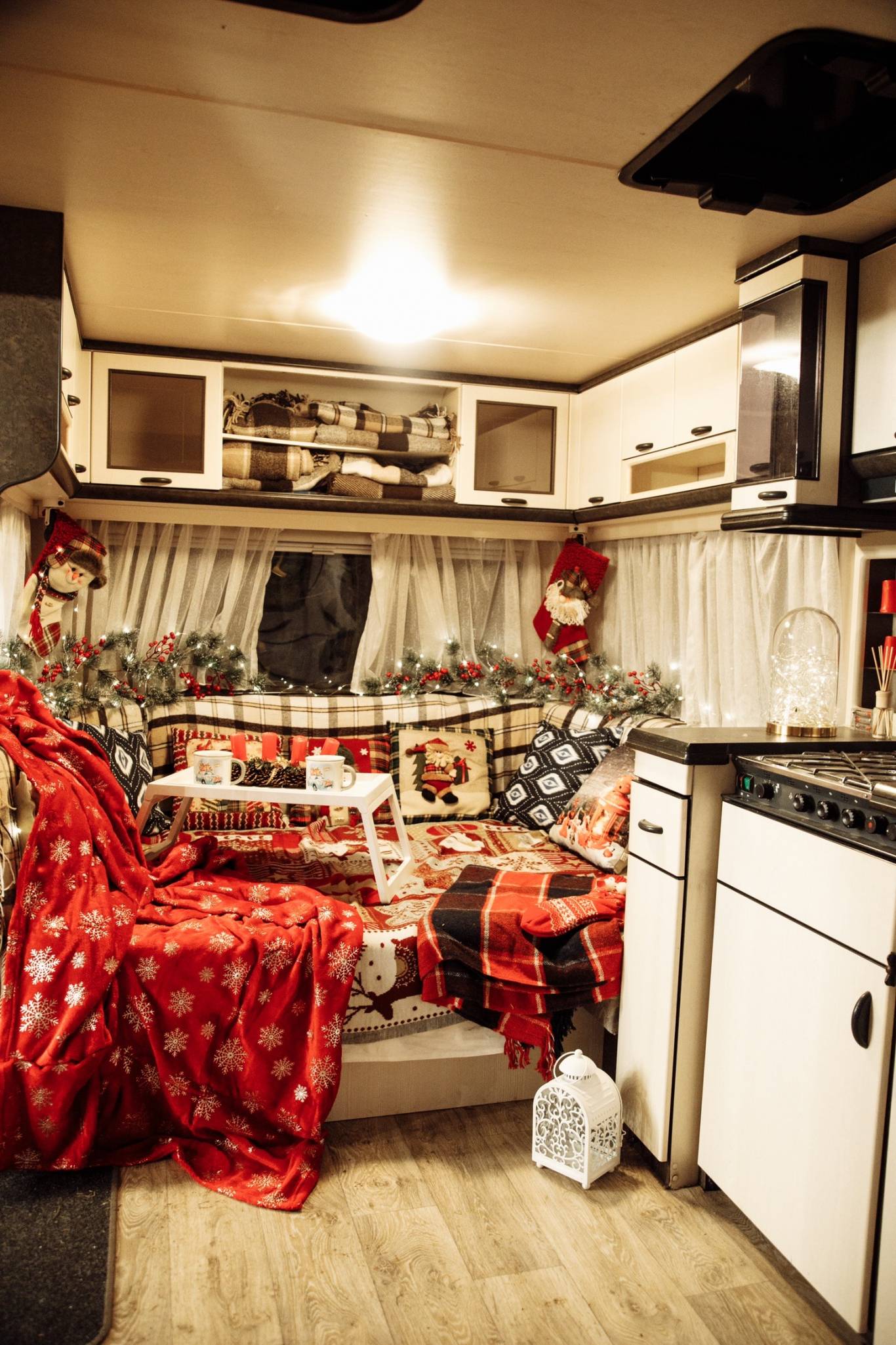 Новорічна МопсоКазка