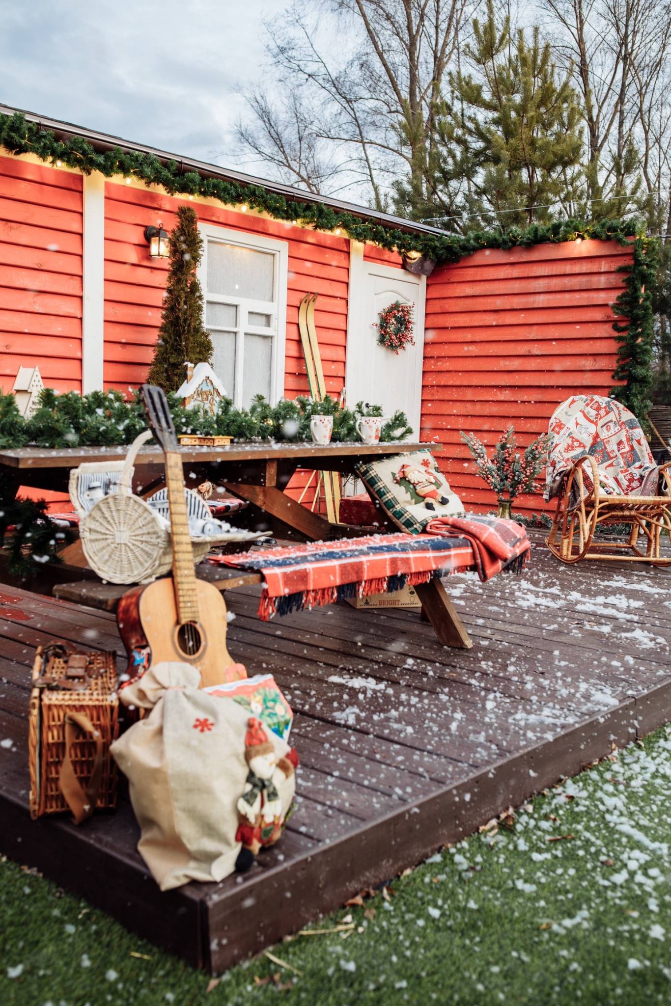 Новорічна МопсоКазка