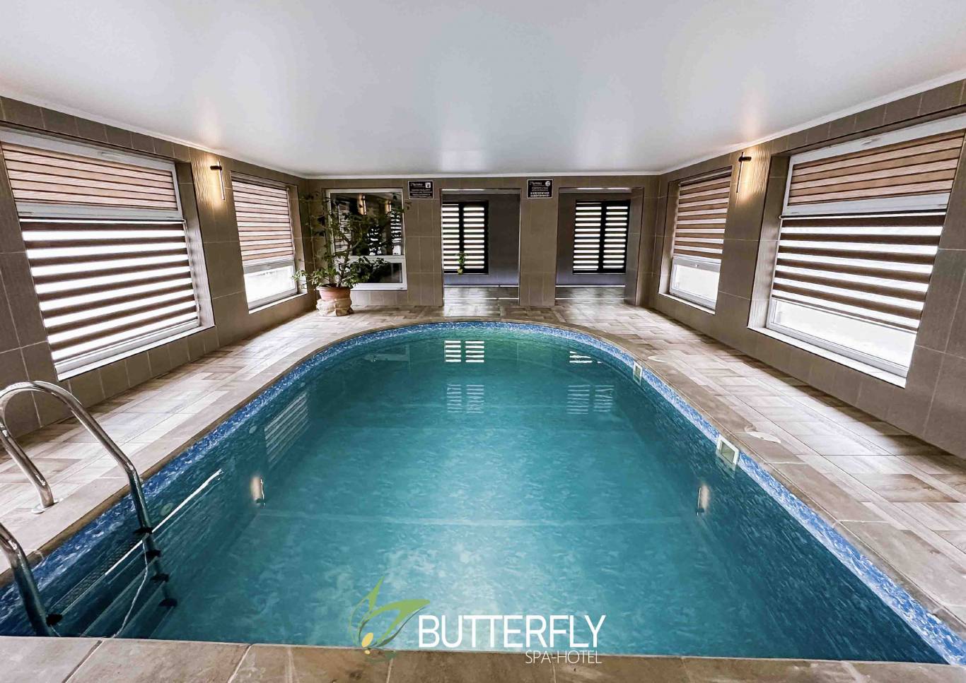 Вечір романтики та гумору «Червоне та чорне» до Дня Закоханих у BUTTERFLY SPA-HOTEL
